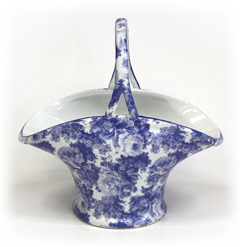 Hues & Brews White Laura Blue Porcelain Basket