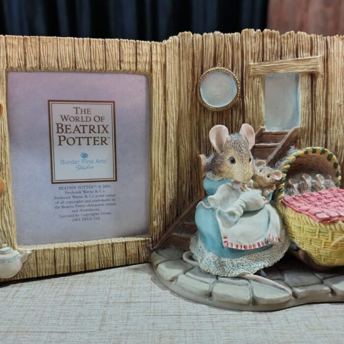 The World of Beatrix Potter NEW BABY Two Bad Mice 269425 Border Figurine in Box.